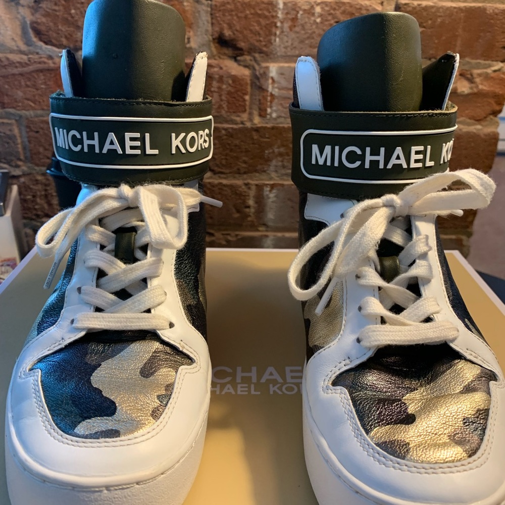 Michael Kors Olive Multi Camo Printed Trent Metallic leather high top